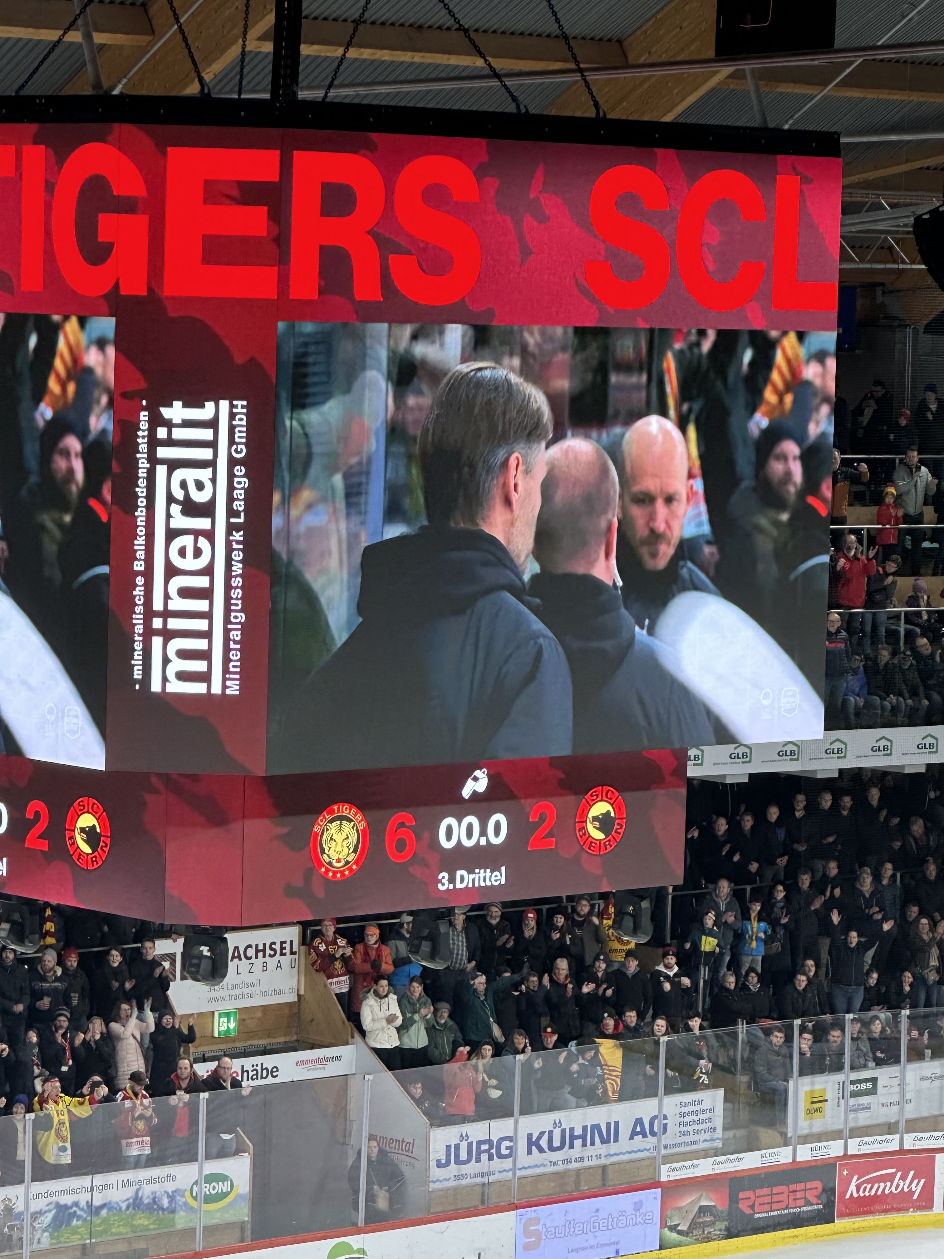 Derbysieg 6:2
